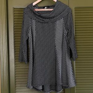 Yushi Patterned Draped Top